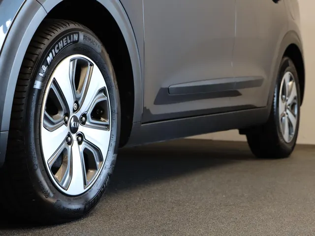 Kia Niro 1.6 GDi Hybrid DynamicLine