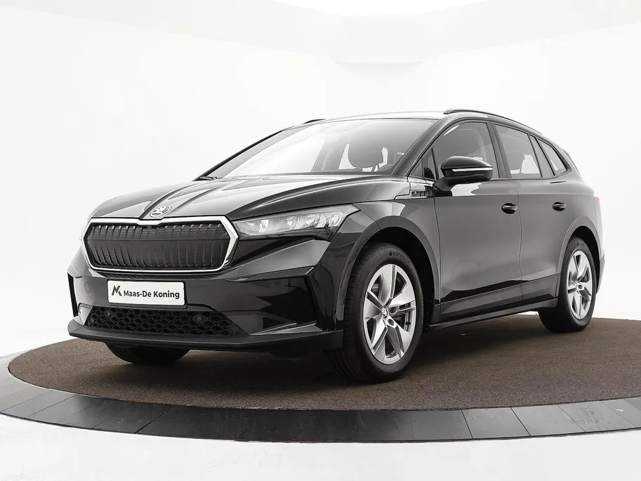 Škoda Enyaq iV 50 150pk Selection · Camera · Apple/Android Car Play · Cruise Control · Sfeerverlichting · 19'Velgen · Navigatie ·