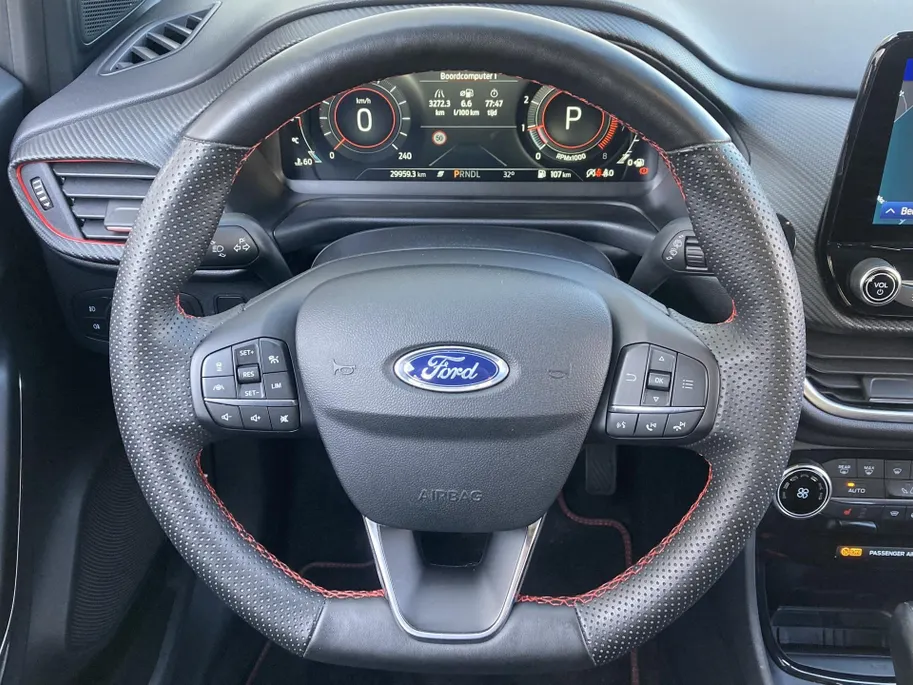 Ford Kuga 2.5 PHEV 225 pk ST-Line X Elektrisch wegklapbare trekhaak - 19inch lichtmetalen velgen - Winter Pack - Navigatie - Achterruitrijcamera
