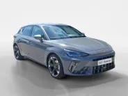 CUPRA Leon 1.5 TSI e-Hybrid PHEV Essential | 99% SOH| Led Koplampen | Apple/Android Carplay | Keyless | Half leder | Stoel/Stuurverwarming | Digital Cockpit | Fabrieksgarantie! |