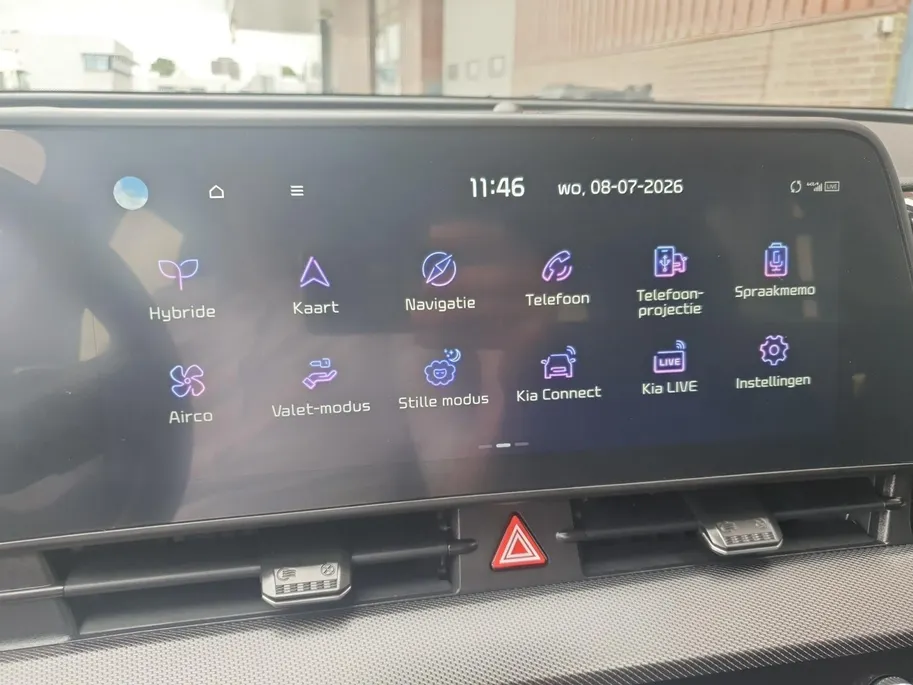 Kia Sportage 1.6T Hybrid DynamicLine | Navigatie | Camera | Parkeersensoren voor en achter | Apple Carplay / Android Auto |