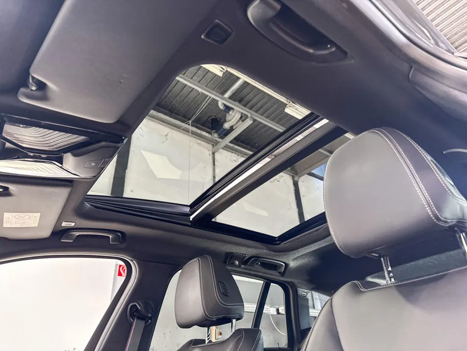 BMW 3 Serie Touring 330e High Executive Model M Sport
