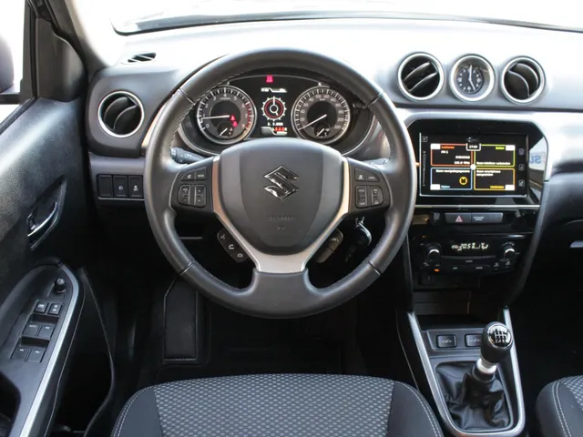 Suzuki Vitara 1.4 Boosterjet Select Smart Hybrid | Navi | Camera | Cruise | Lm-Velgen