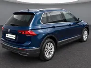 Volkswagen Tiguan 1.5TSI/150PK Life Business · Navigatie · Stoelverwarming · Apple/Android Car Play · Camera + Parkeersensoren · Garantie t/m 15-02-2027 of 100000km.