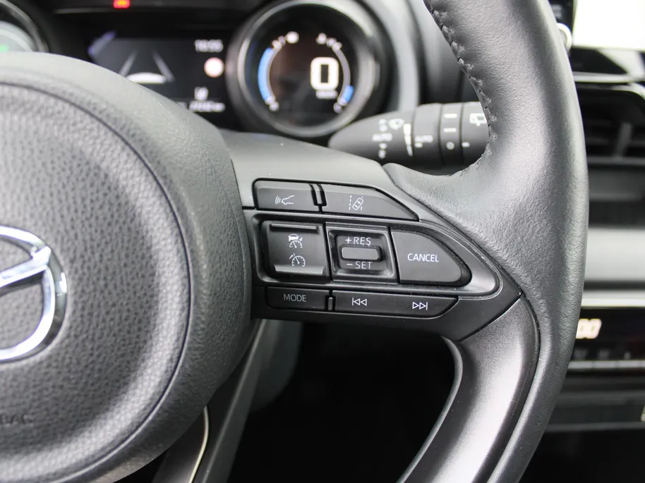 Mazda 2 Hybrid 1.5 Agile | Comfort pakket | 15' LM | Stoelverwarming | Apple Carplay / Android Auto |