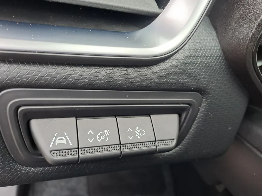 Renault Clio 1.0 TCe 90 Equilibre | Navi | Cruise | Apple Carplay/Android Auto