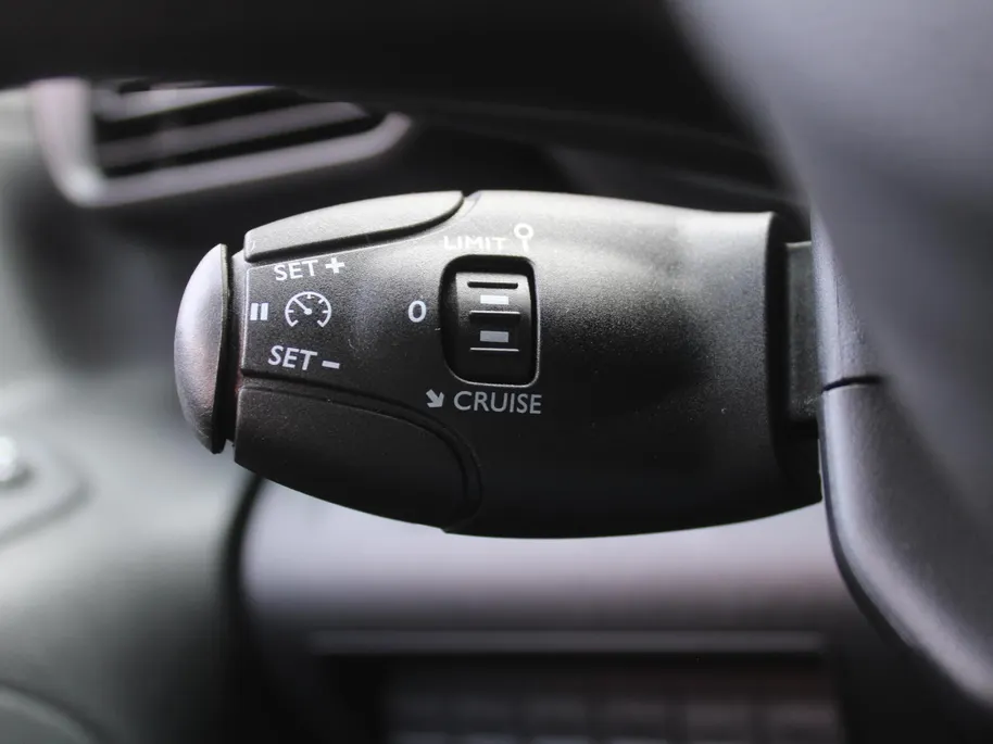Toyota ProAce CITY 1.2 Turbo L1 Comfort | Clima | Cruise | 3-zits | Benzine! Mag alle milieu zones in! |