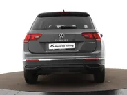 Volkswagen Tiguan 1.4 TSI 245pk DSG eHybrid Life Business · Apple/Android Car Play · Wegklapbare Trekhaak · Navigatie · P-Sensoren · Stoel-& Stuurverwarming · 17'' Inch ·