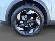 Renault Captur 160PK E-Tech Full Hybrid Techno Automaat | Camera | Parkeersensoren | Adaptive Cruise Control | Climate Control | Apple CarPlay/Android Auto | Full LED | Licht & Regen Sensor | Lichtmetalen Velgen |