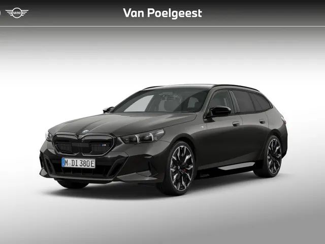 BMW i5 Touring