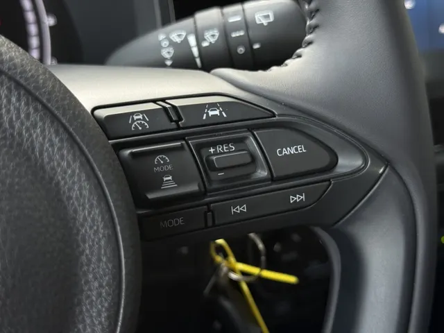 Toyota Aygo X Hybrid 115 play
