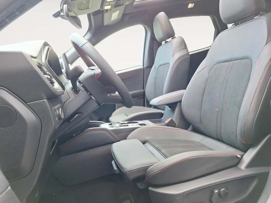 Ford Kuga 2.5 PHEV ST-Line X | Winterpack | Adaptive cruisecontrol | Dodehoekdetectie | Panoramadak | Black Pack | 20' Lichtmetaal | 360Camera | Matrix Led | Halfleer | B&O Audio | Nieuw te bestellen |