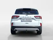 Ford Kuga 1.5 EcoBoost Titanium 150PK | Trekhaak (1800kg trekgewicht) | Navigatie | Parkeersensoren | Privacy Glass | Winter Pack