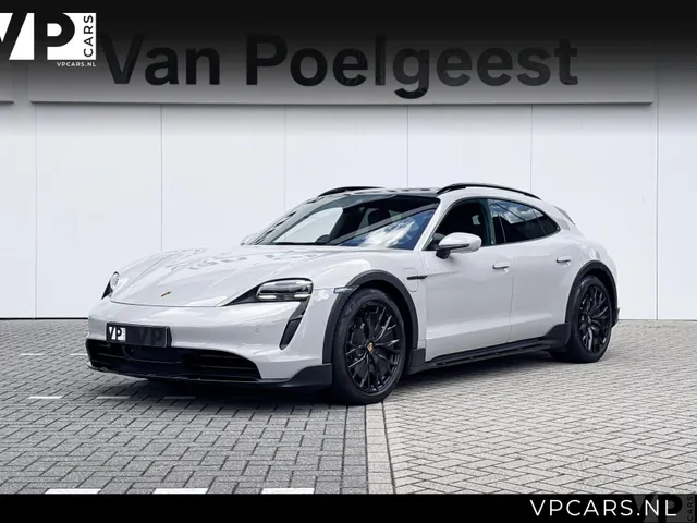 Porsche Taycan Cross Turismo