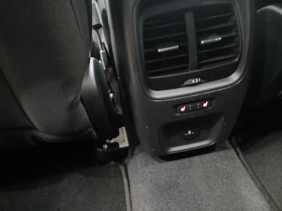 Ford Kuga 2.5 PHEV Titanium | Trekhaak Elektrisch | Adap. Cruise | Winter Pack | Elektrische achterklep |