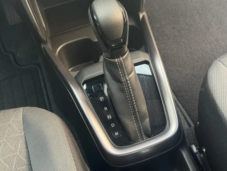 Suzuki Swift 1.2 Style Smart Hybrid Automaat | Climate Control | Stoelverwarming | Navigatie | Dodehoek detectie | Achteruitrijcamera | Adapt. Cruise Control | 12 maanden garantie