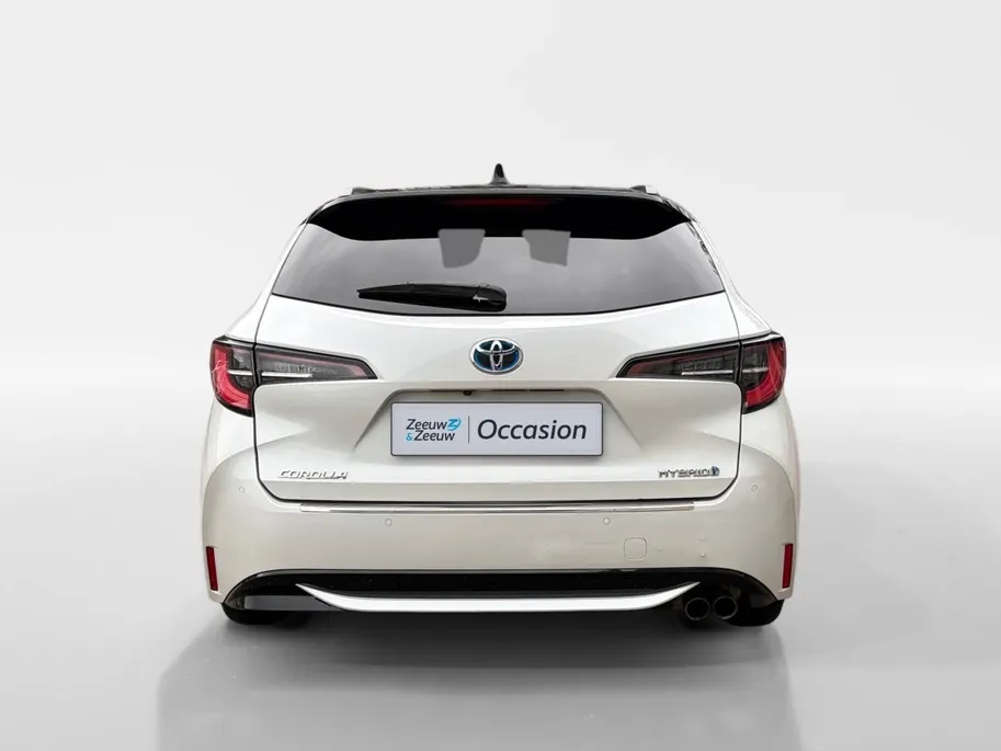 Toyota Corolla Touring Sports 2.0 Hybrid Executive | *1E EIGENAAR | FABRIEKSGARANTIE/ DEALER ONDERH. | PANO/ SCHUIFDAK | APPLE CARPLAY/ ANDROID AUTO | NAVI | CAMERA | VOL. LEDER | JBL SOUND | STOELVERWARMING |