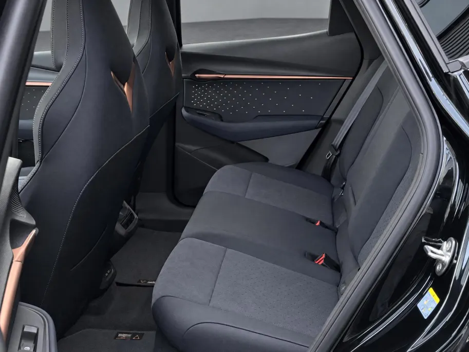 CUPRA Tavascan Adrenaline 82 kWh 286 PK l Panoramadak l 21' Katla Copper l Levering Januari