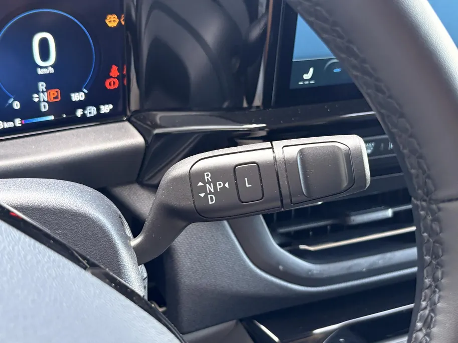 Ford Transit Custom Tourneo 340 2.5 PHEV L2H1 Titanium X 1850 KG Trekgewicht I LUXURY PACK I TREKHAAK I DRIVER ASSISTANCE PACK I APPLE CARPLAY / ANDROID AUTO I