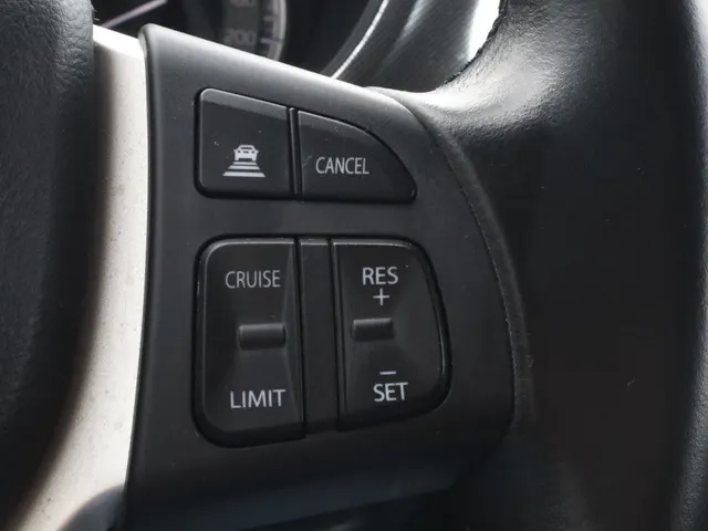 Suzuki Vitara 1.4 BoosterJet Style Hybrid AdaptiveCruise | Leder | Carplay