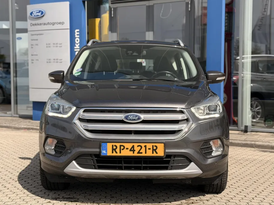 Ford Kuga 1.5 EcoBoost Titanium TREKHAAK I VOORRUITVERWARMING I ACHTERUITRIJCAMERA I CRUISE CONTROL I APPLE CARPLAY / ANDROID AUTO I