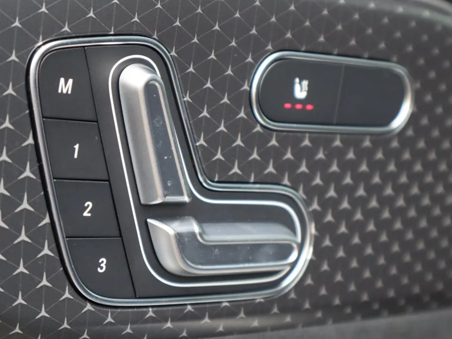 Mercedes-Benz EQB 250+ Business Solution AMG 7p. 71 kWh l Keyless l Achteruitrij camera l Stoelverwarming l Memory