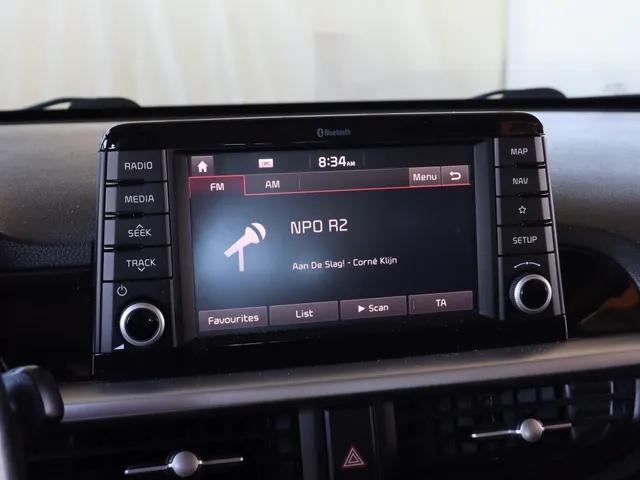 Kia Picanto 1.0 MPi DynamicLine | Camera | Navigatie