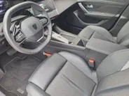 Peugeot 308 1.2 PureTech AUTOMAAT Active Pack Business | Adaptieve Cruise | Climate | Stoelverwarming | Apple Carplay/Android Auto
