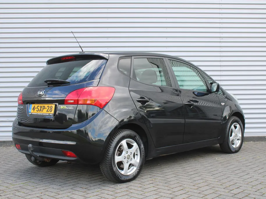 Kia Venga 1.4 CVVT 20th Anniversary | Trekhaak | Airco | Navi | Camera | Cruise | 15" LM | All seasons |