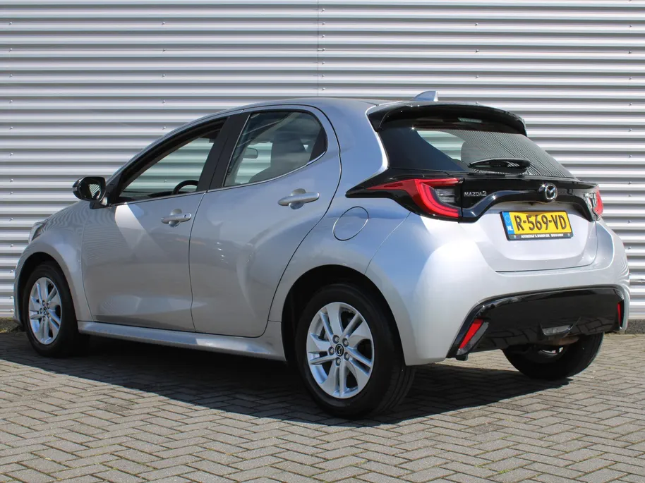 Mazda 2 Hybrid 1.5 Agile | Comfort pakket | 15' LM | Stoelverwarming | Apple Carplay/Android Auto |