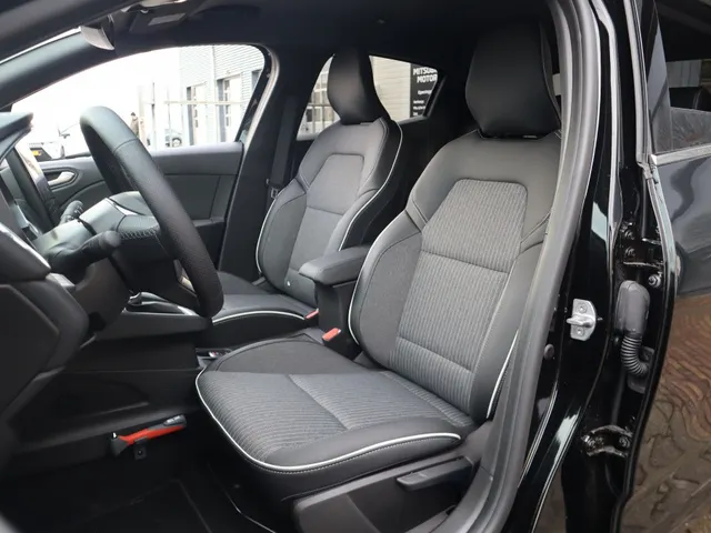 Mitsubishi Colt 1.6 HEV Intense+ Adaptive Cruise | Keyless | Navi