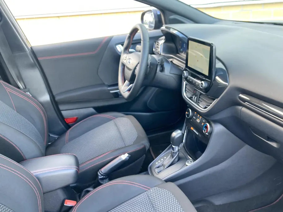 Ford Puma 1.0 EcoBoost Hybrid 125pk AUTOMAAT ST-line AppleCarplay/AndroidAuto-Navigatie-Panoramadak-stoelhoogteverstelling passagier