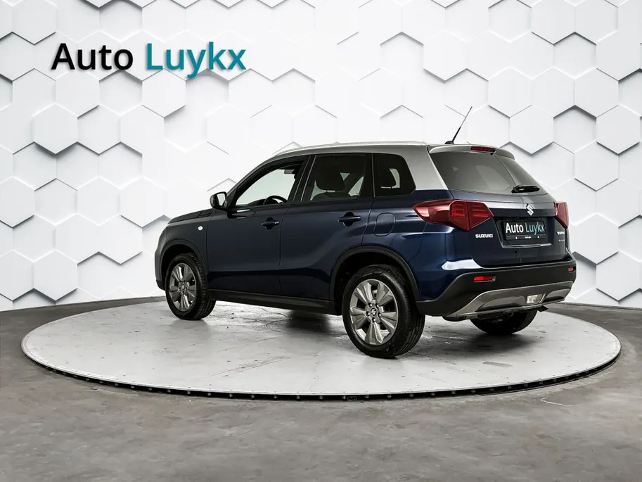 Suzuki Vitara 1.5 Select Hybrid Automaat | Navigatie | Adaptieve Cruise Control | Parkeercamera