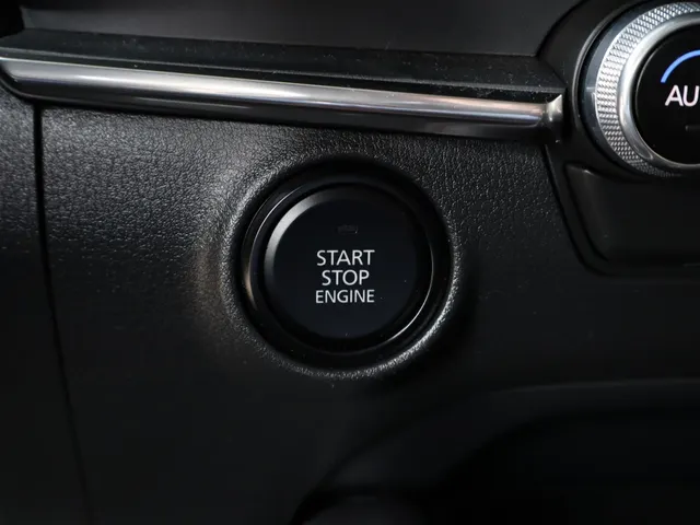 Mazda 3 2.0 e-SA-G Exclusive-line | Head-Up display | Camera
