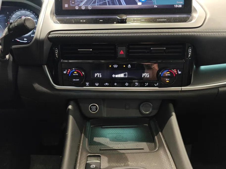 Nissan QASHQAI 1.3 MHEV Xtronic N-Connecta | ALL SEASON BANDEN | EASY PACK | COLD PACK | PANORAMA DAK