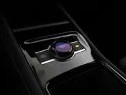 Volkswagen Tayron 1.5 204pk DSG eHybrid R-Line Edition · Panoramadak · 360 Camera · Inklap. Trekhaak · Matrix LED · Dodehoeksensor · Keyless · Garantie t/m 04-08-2029 of 100.000km