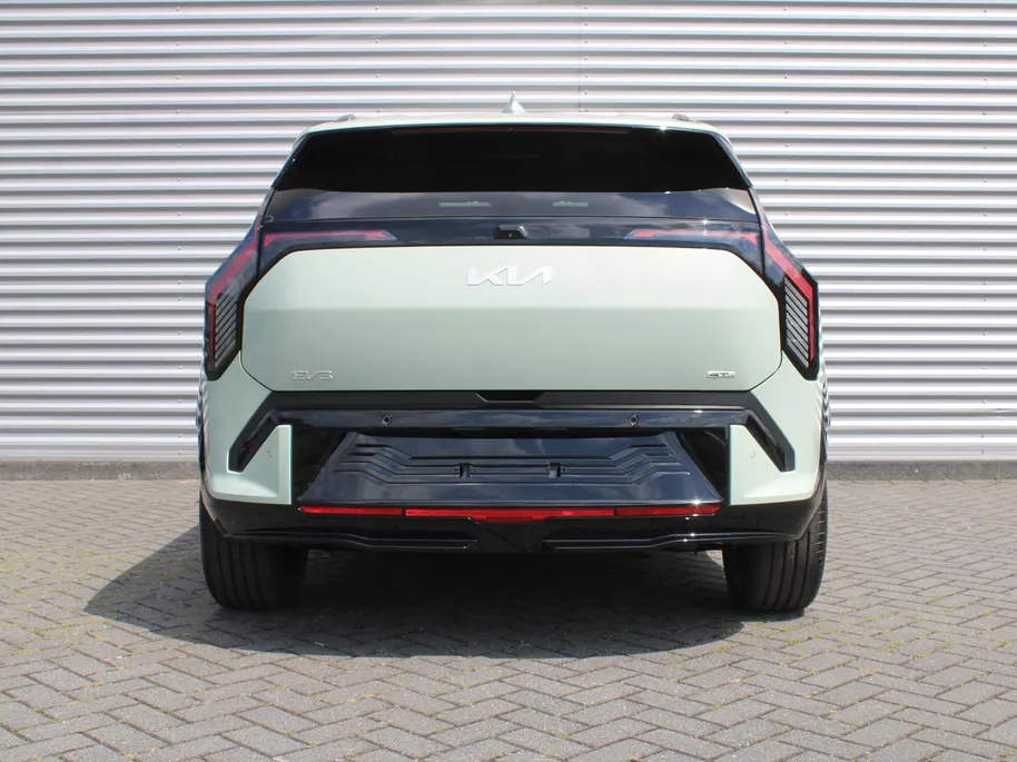 Kia EV3 GT-Line Business Edition 81.4 kWh | Nieuw | Direct leverbaar | Actieradius tot 563 km (WLTP) | 18% bijtelling | Gratis metallic lak t.w.v. € 795! |