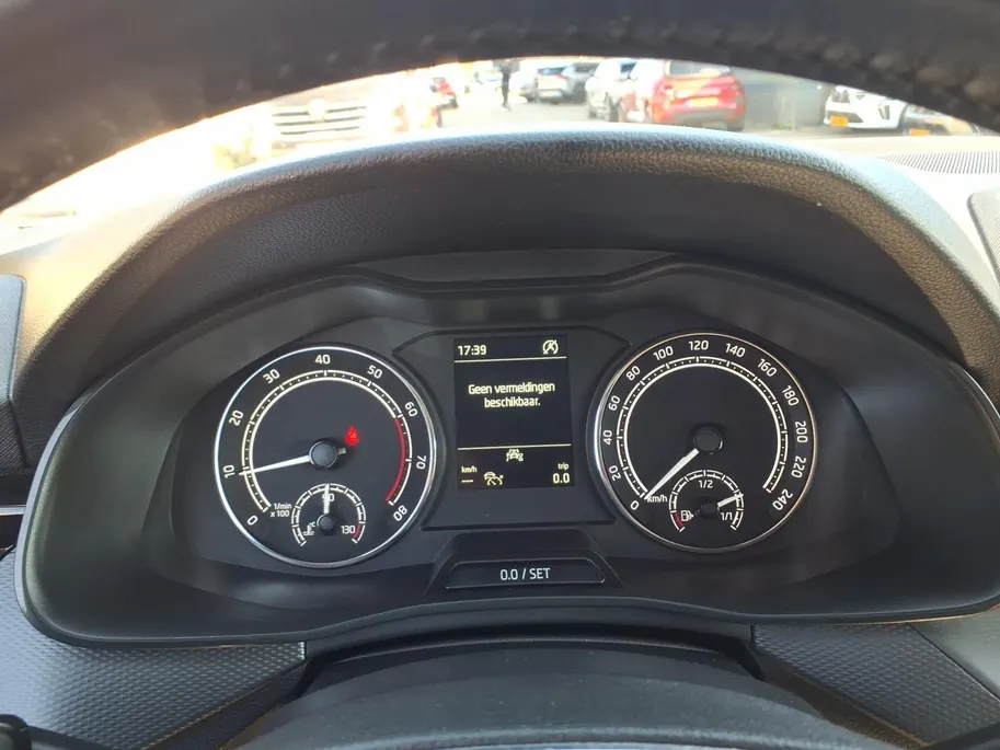 Škoda Kamiq 1.0 TSI Active Andriod/Apple carplay | PDC | Airco | Cruise controle | L.m.velgen | 1 jaar garantie