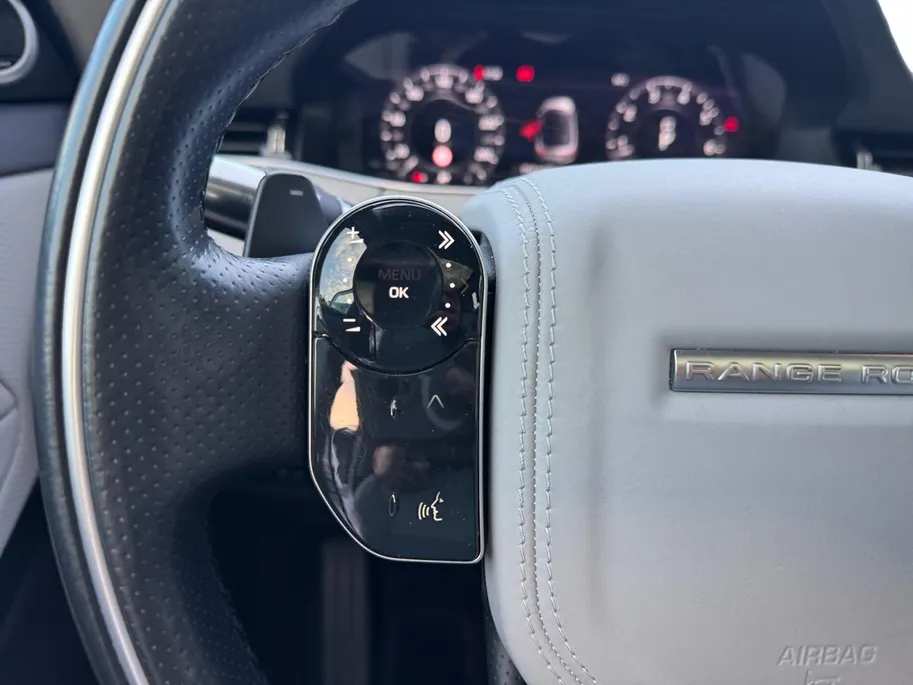 Land Rover Range Rover Evoque 2.0 P200 AWD S | 1e Eigenaar | Panoramadak | Stuurverwarming | Achteruitrijcamera | Elektr. Achterklep |