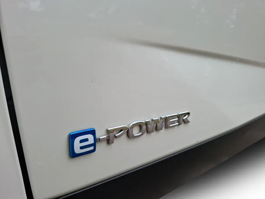 Nissan QASHQAI 1.5 e-Power Business Design | AUTOMAAT | CRUISE | CLIMATE | 360 CAMERA | PANODAK | NAVI | APPLE/ANDOID AUTO |