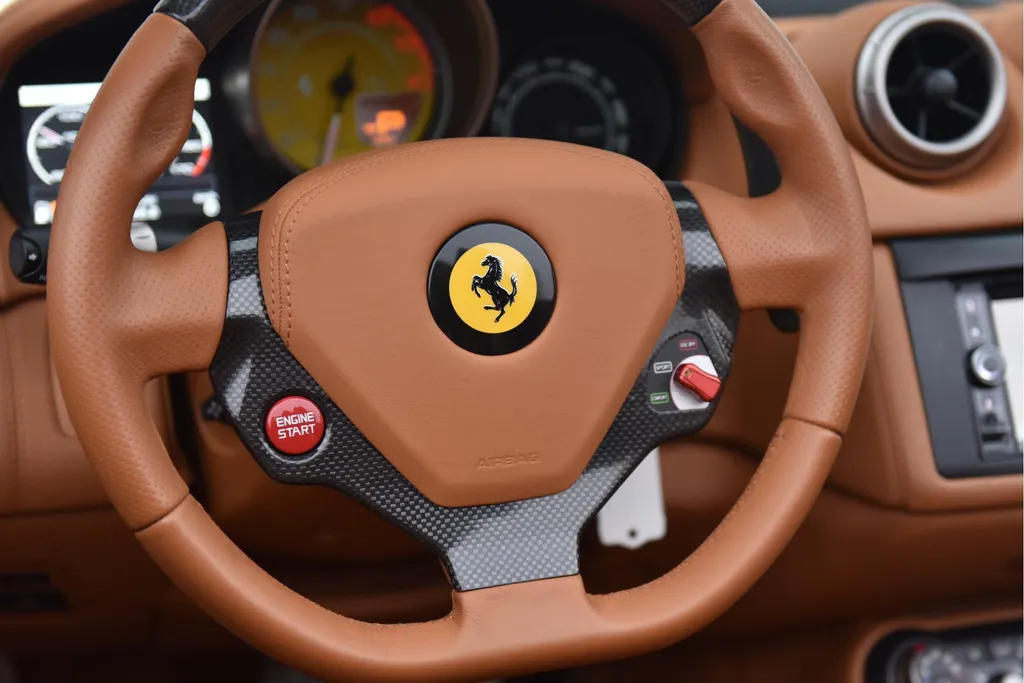 Ferrari California 4.3 V8 HELE