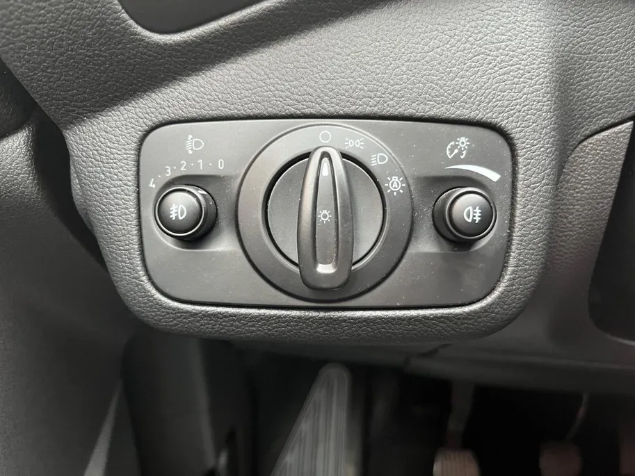 Ford C-MAX 1.0 Titanium |Trekhaak| Apple Carplay/Android Auto| Verwarmde voorruit| 12 maanden Bovag garantie| Nieuwe Apk|