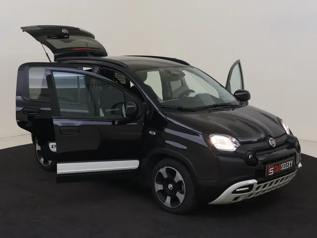 Fiat Panda 1.0 Hybrid Pandina