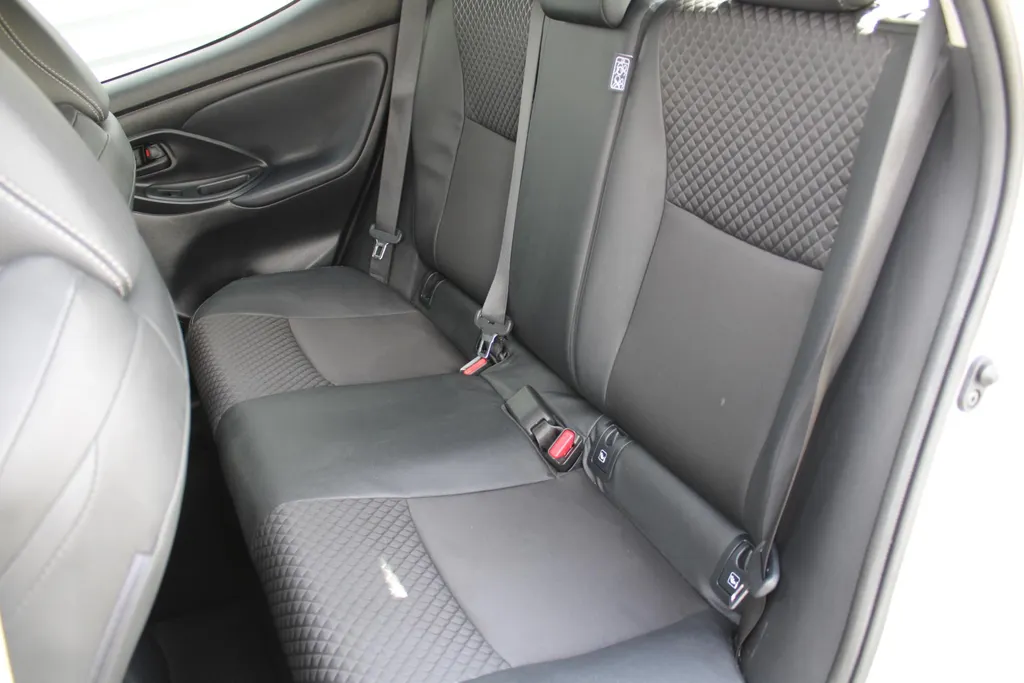 Mazda 2 Hybrid 1.5 Agile Comfort Pack | 15' LM | Airco | Cruise | PDC |