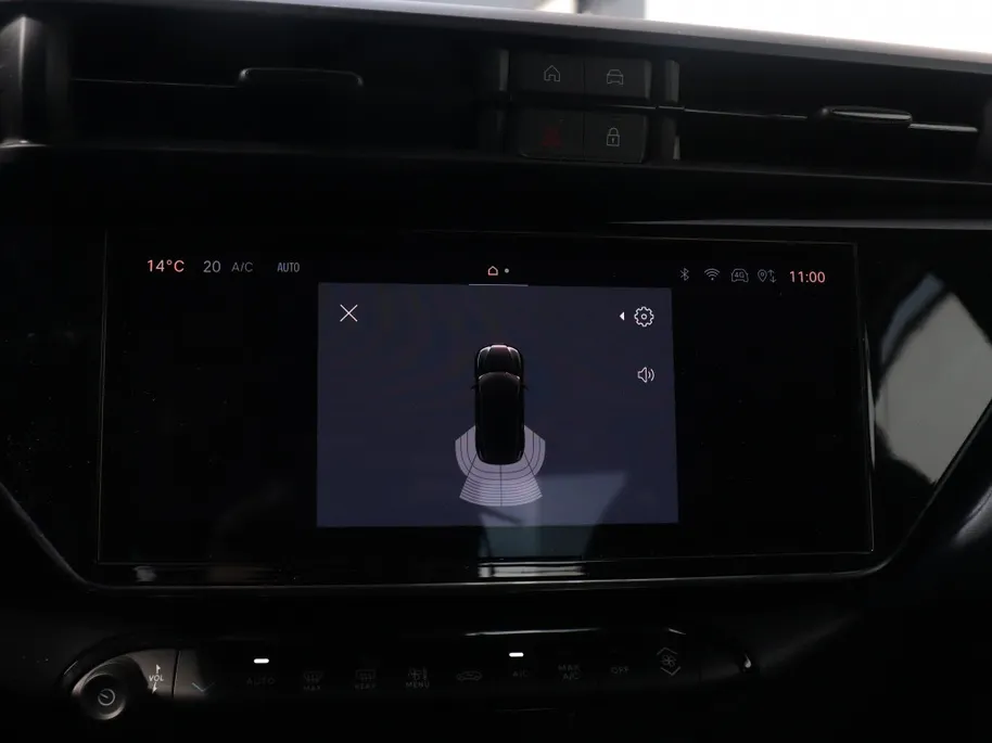 Alfa Romeo Junior Elettrica 54 kWh | Carplay | Clima | Cruise | LED | 18'
