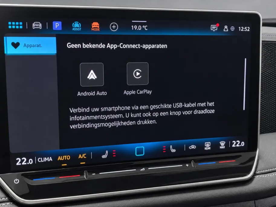 Volkswagen Tiguan 1.5 eTSI 130pk DSG Life Edition · 360 Camera · Inklap. Trekhaak · Stuur- & Stoelverwarming · Dodehoeksensoren · Apple/Android Car Play · Garantie t/m 17-11-2027