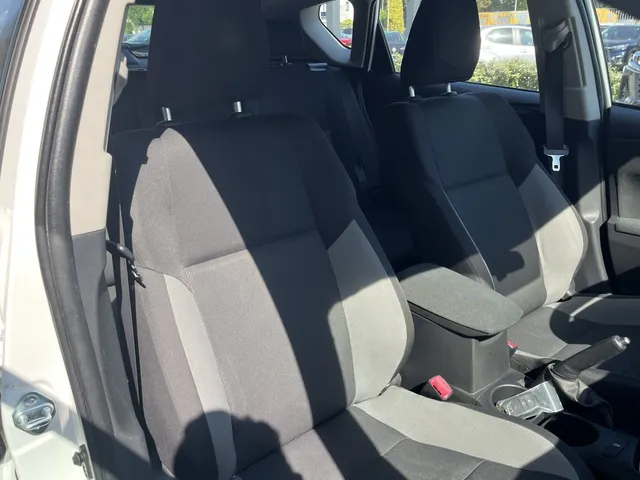 Toyota Auris 1.3 Aspiration | Climate Controll | All Seasons