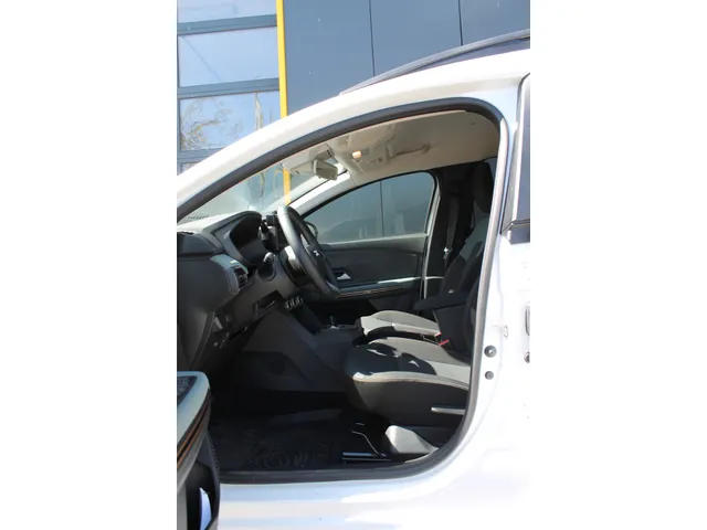 Dacia Jogger 1.8 hybrid 155 limited edition 7p. | Navigatie | Climat | Sensoren en camera | Lm velgen  | DEMONSTRATIE AUTO, VRAAG NAAR BESCHIKBAARHEID |