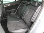 Kia Sportage 1.6 T-GDi Hybrid GT-Line | Stuur-/stoelverwarming | Elek. stoelverstelling + achterklep | Schuifdak | 18' LM | Cruise adapt. | Camera |
