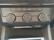 Škoda Octavia Combi 1.5 TSI Greentech Ambition Business | Automaat | Navigatie | Apple carplay & Android auto | Parkeersensoren voor en achter | Achteruitrijcamera | Elektr. achterklep | Afneembare trekhaak | Stoelverwarming voor | Bovag garantie |